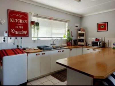 3 Bedroom Property for Sale in De Kelders Western Cape